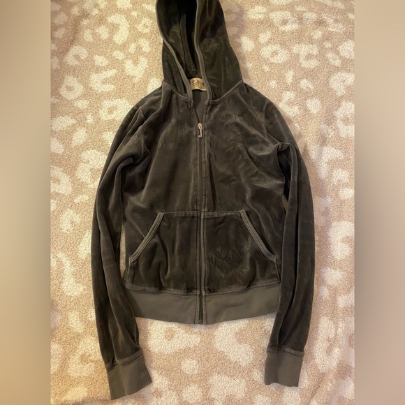 Juicy Couture Tops - Vintage Juicy Couture hoodie